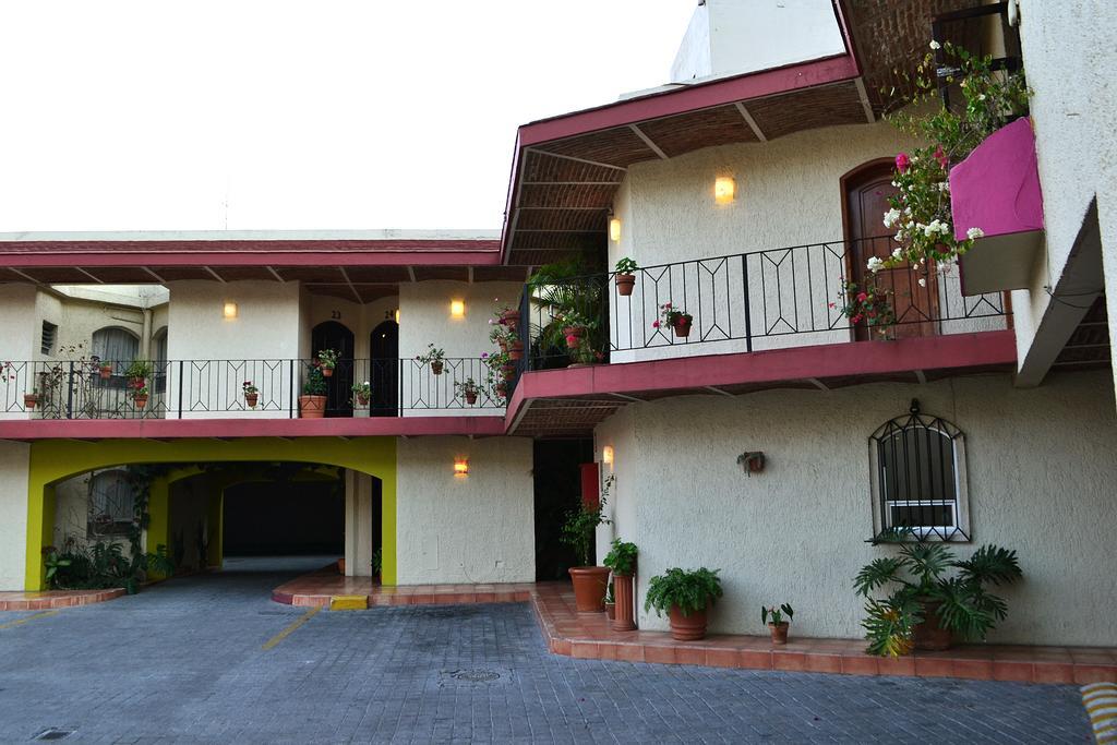 Hotel Villa Del Sol Expo Гвадалахара Экстерьер фото